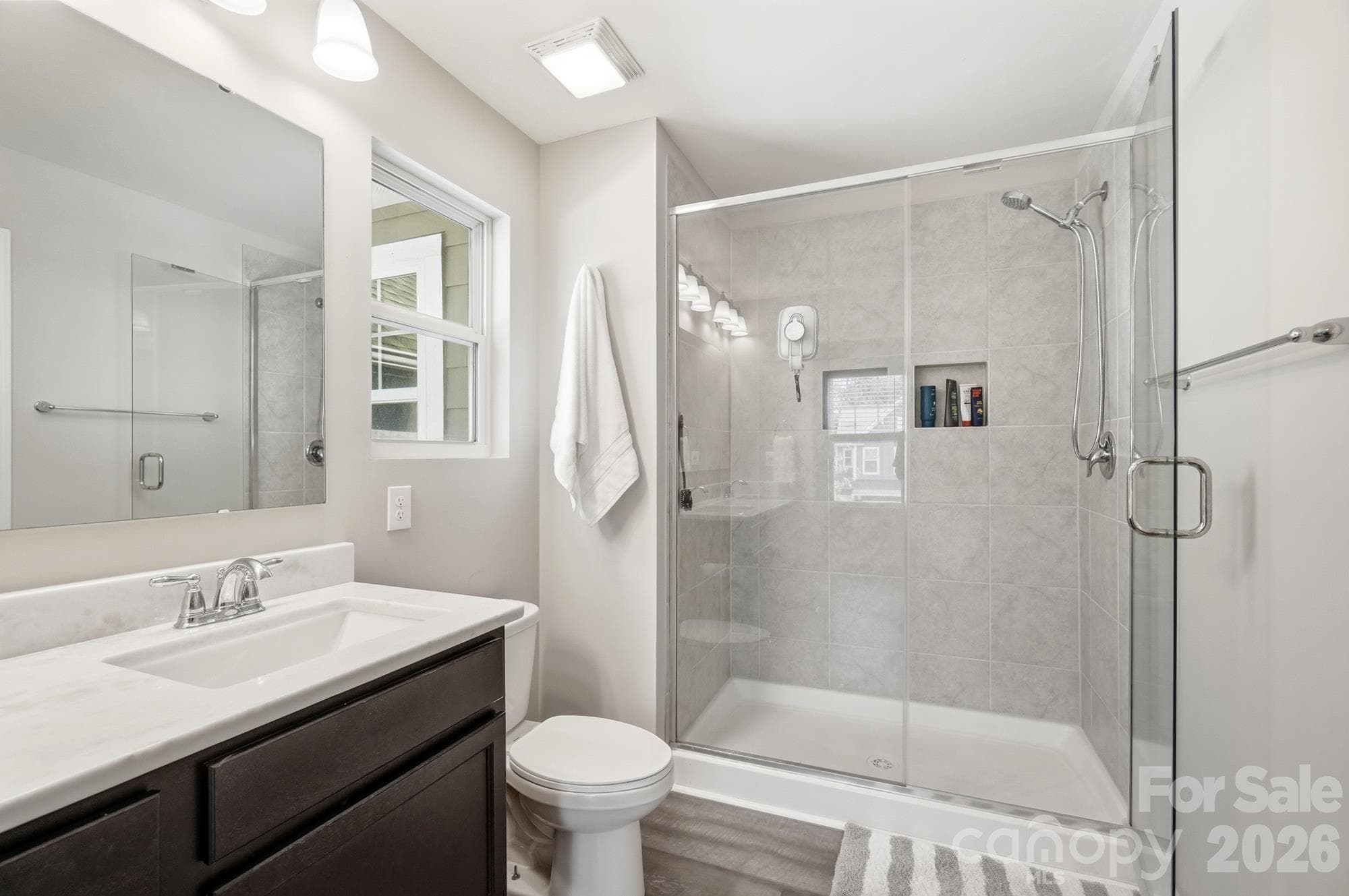 Townhouse at 1138 Streamside Lane, York, photo 22 of 42