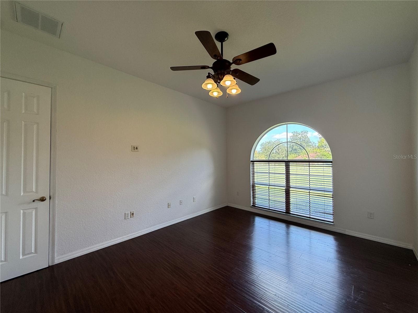 Single Family Residence at 25406 LADYHAWK LN, BROOKSVILLE, photo 22 of 126