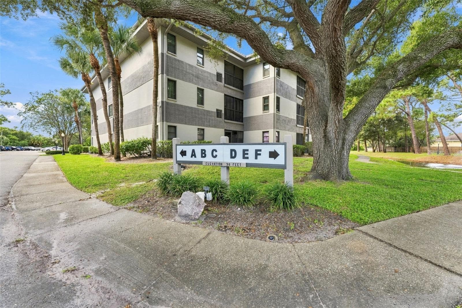 2650 COUNTRYSIDE BLVD #A306