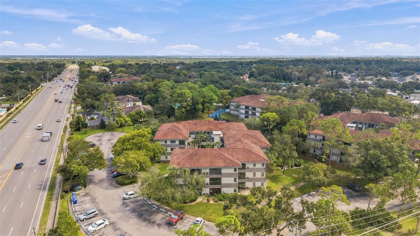Convenient Clearwater location with easy access to US-19 and McMullen Booth Road - 2650 COUNTRYSIDE BLVD #A306, CLEARWATER