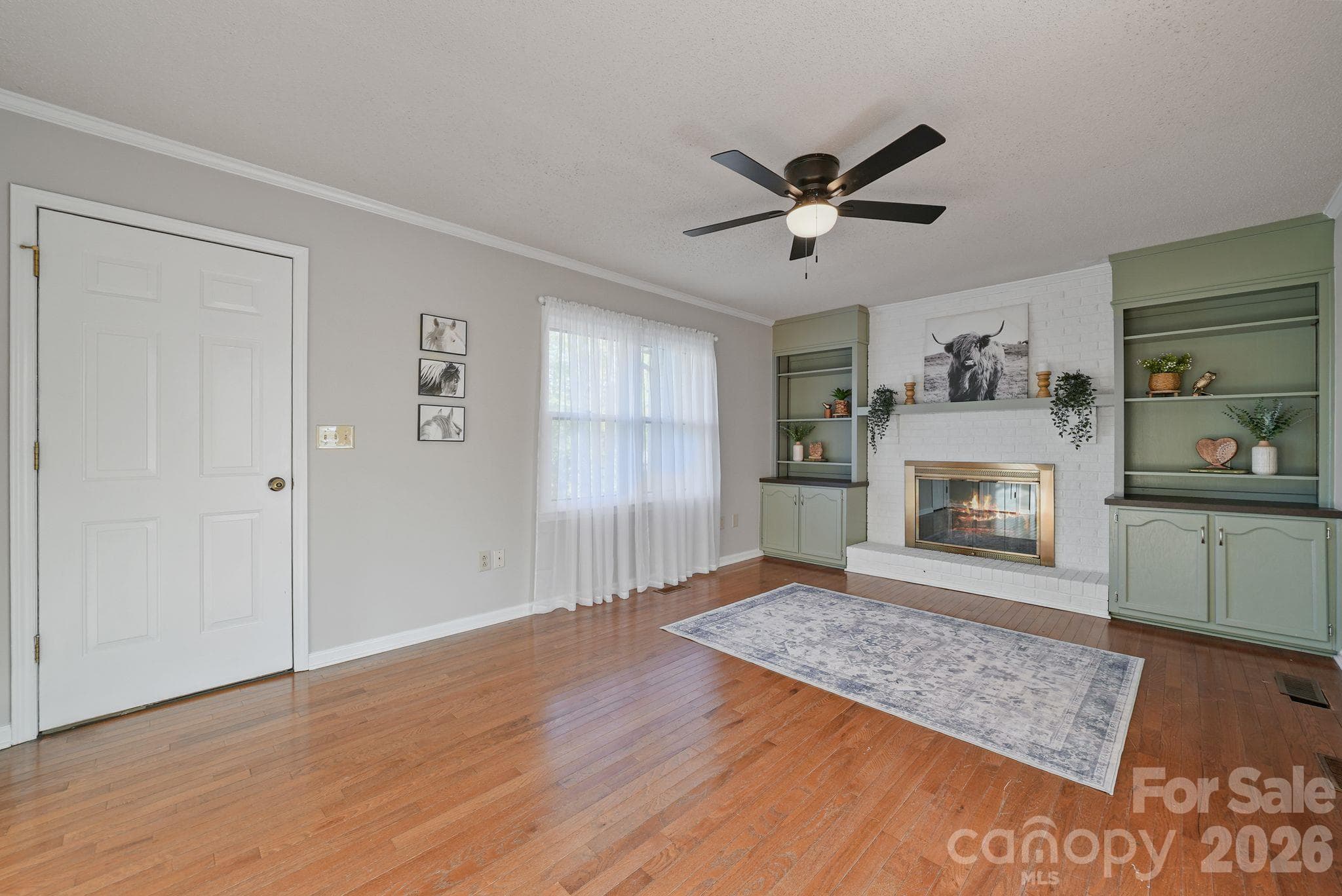 Single Family Residence at 5976 Gold Creek Estate Drive, Hickory, photo 17 of 39