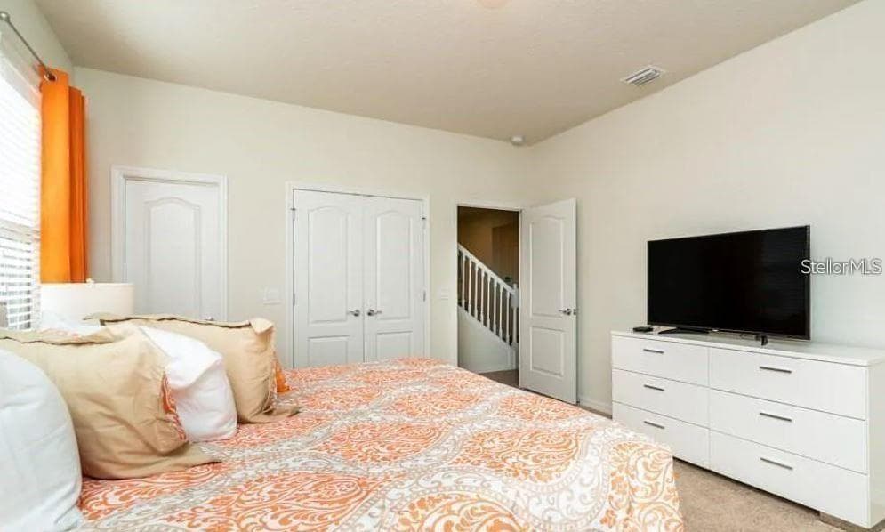 Single Family Residence at 8817 CORCOVADO DR, KISSIMMEE, photo 13 of 37