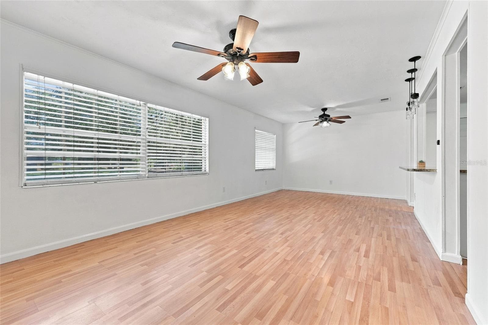 Living Room - 2832 NW 22ND ST, GAINESVILLE