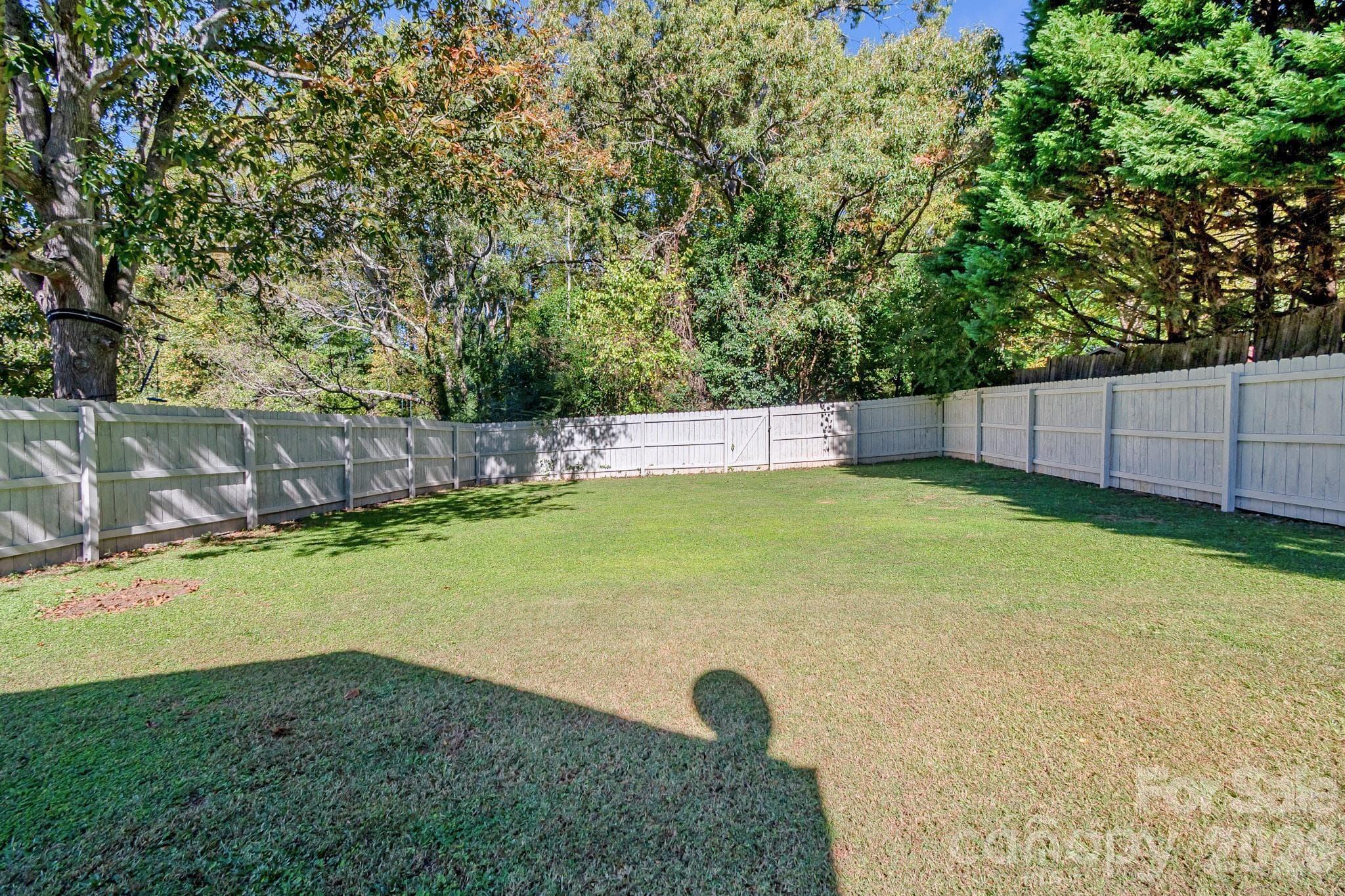 Huge, Level Back yard!! - 112 W Poplar Street, Stanley