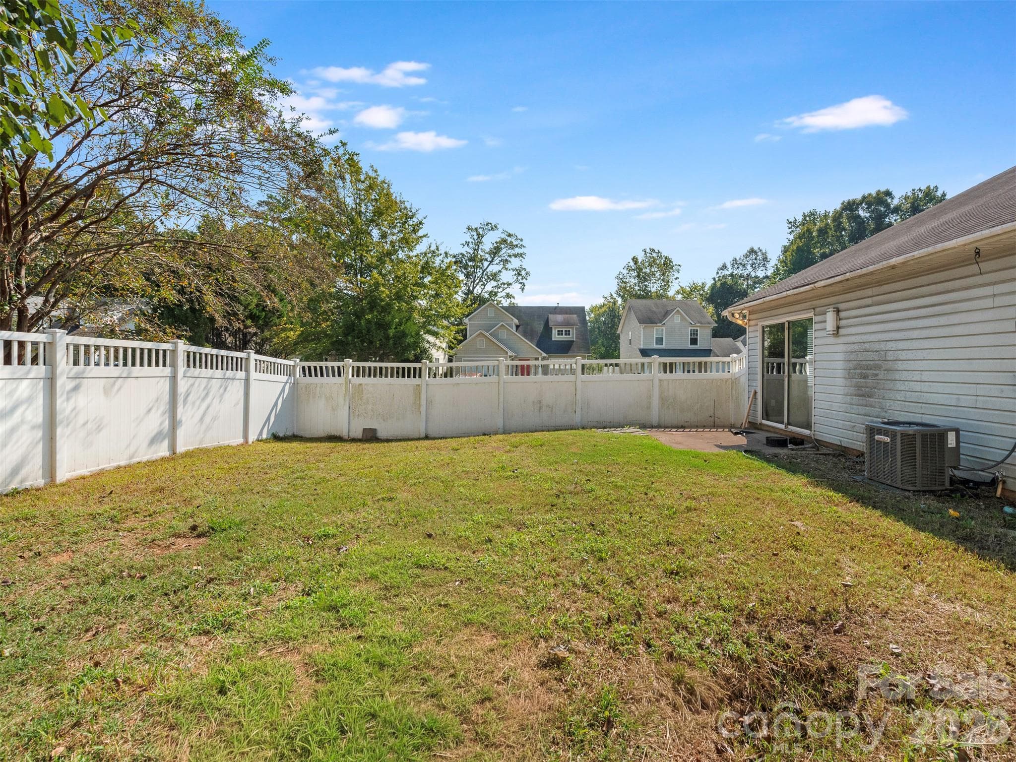 Single Family Residence at 343 Amir Circle, Matthews, photo 29 of 44