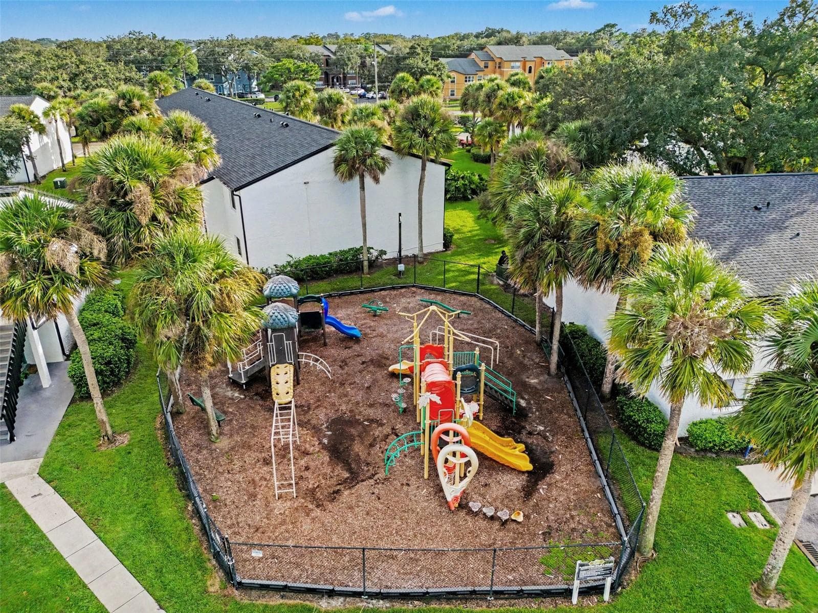 Condominium at 4307 S SEMORAN BLVD #2, ORLANDO, photo 29 of 31