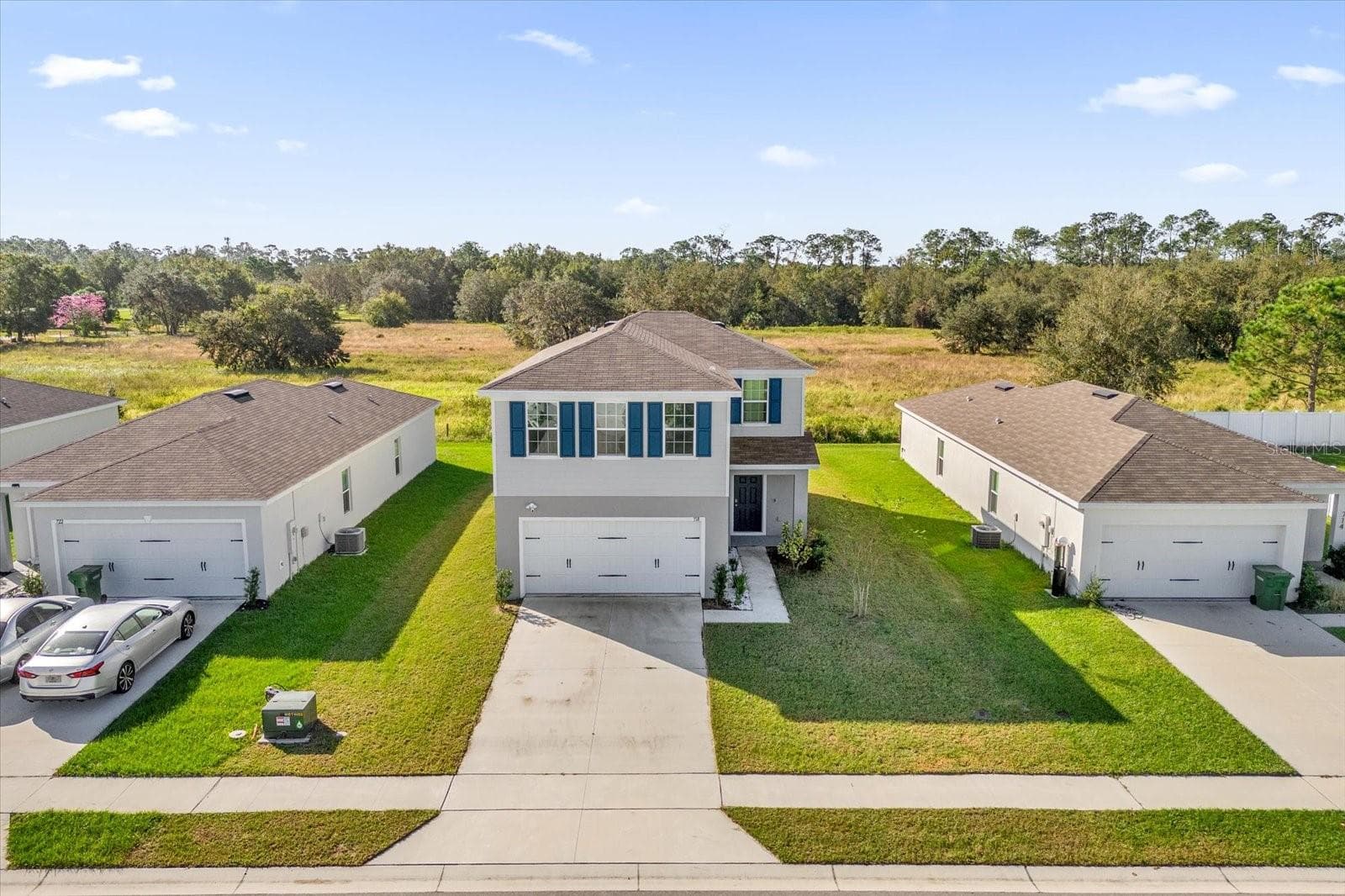 Single Family Residence at 718 EAGLE LANDING BLVD, WINTER HAVEN, photo 2 of 33