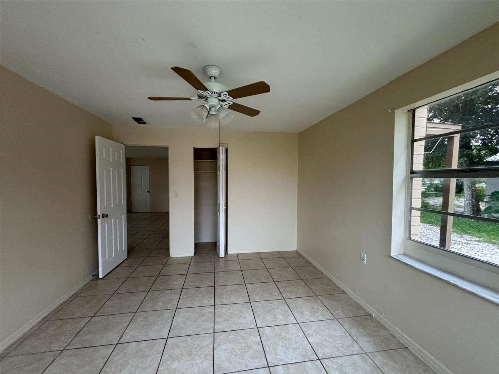 Single Family Residence at 239 MCKEAN ST, AUBURNDALE, photo 15 of 26