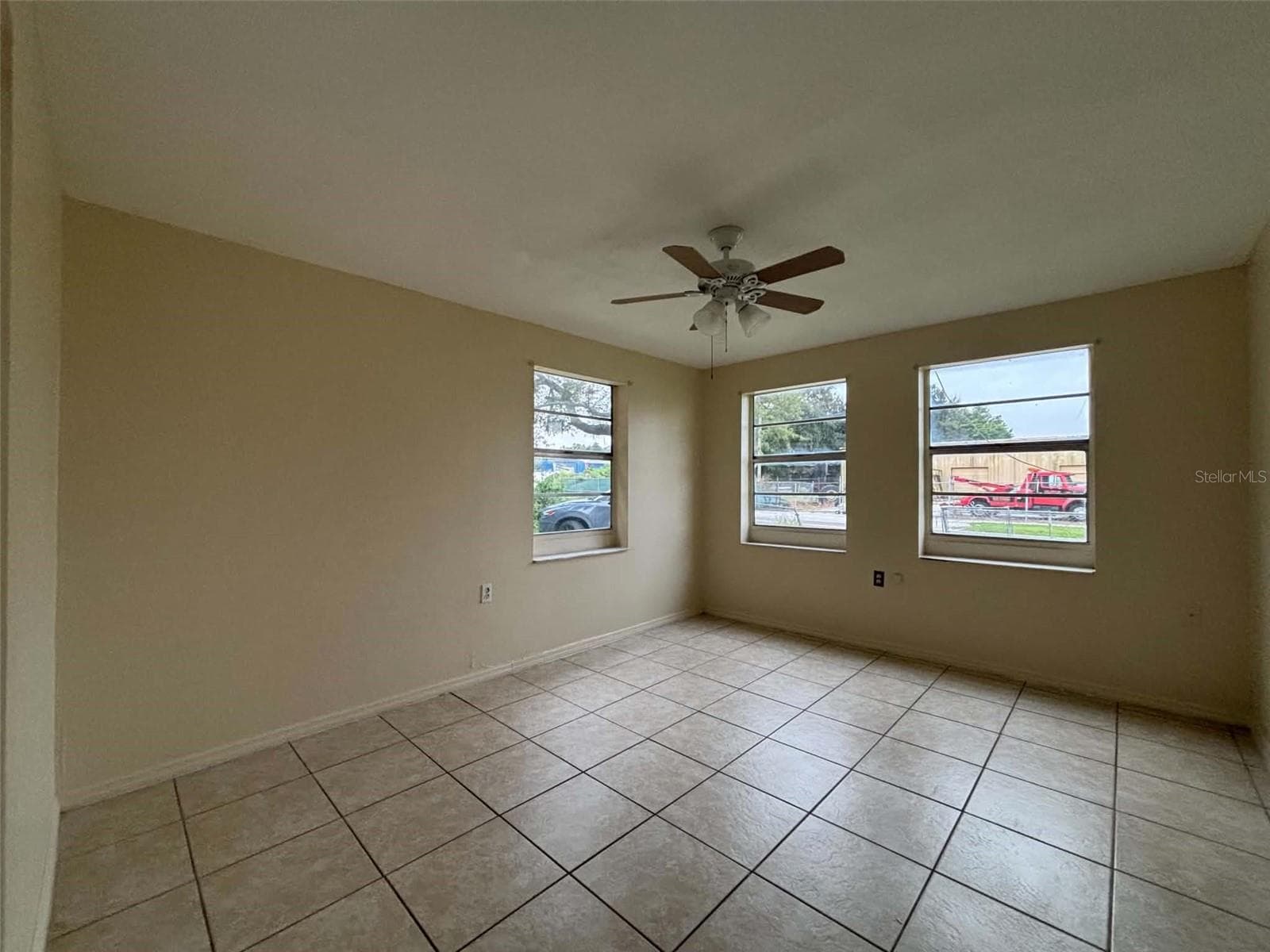 Single Family Residence at 239 MCKEAN ST, AUBURNDALE, photo 17 of 26