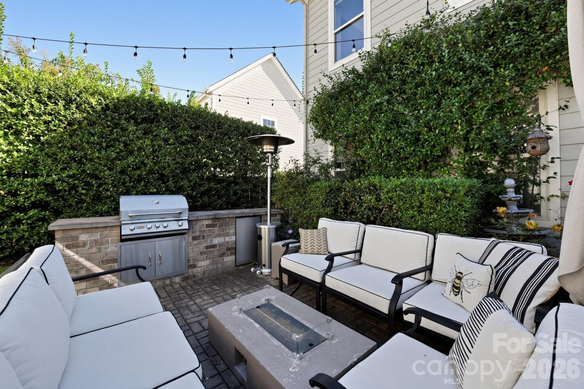 OUTDOOR COOKING AREA WITH COUNTERTOP - 13013 Jacks Lane, Pineville