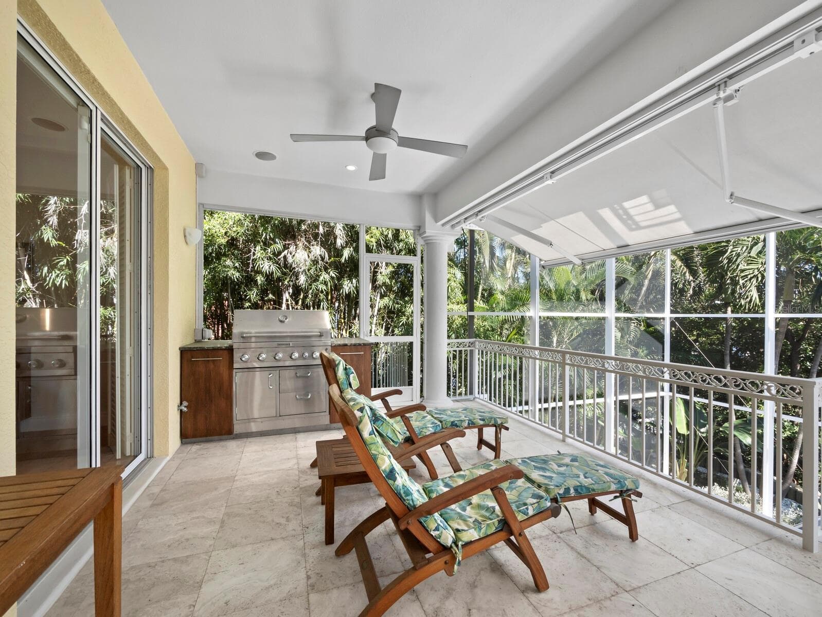 Single Family Residence at 550 NORTON ST, LONGBOAT KEY, photo 15 of 57