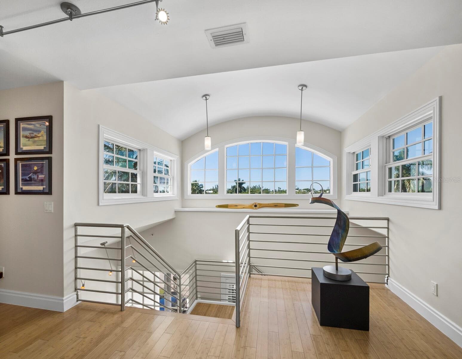 Single Family Residence at 550 NORTON ST, LONGBOAT KEY, photo 21 of 57