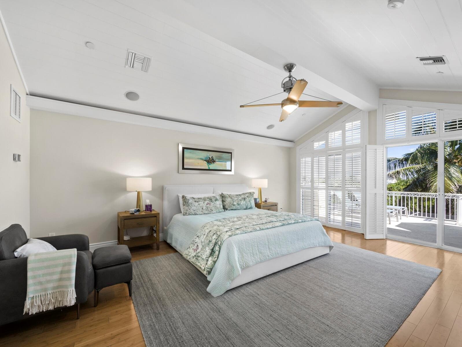 Single Family Residence at 550 NORTON ST, LONGBOAT KEY, photo 22 of 57