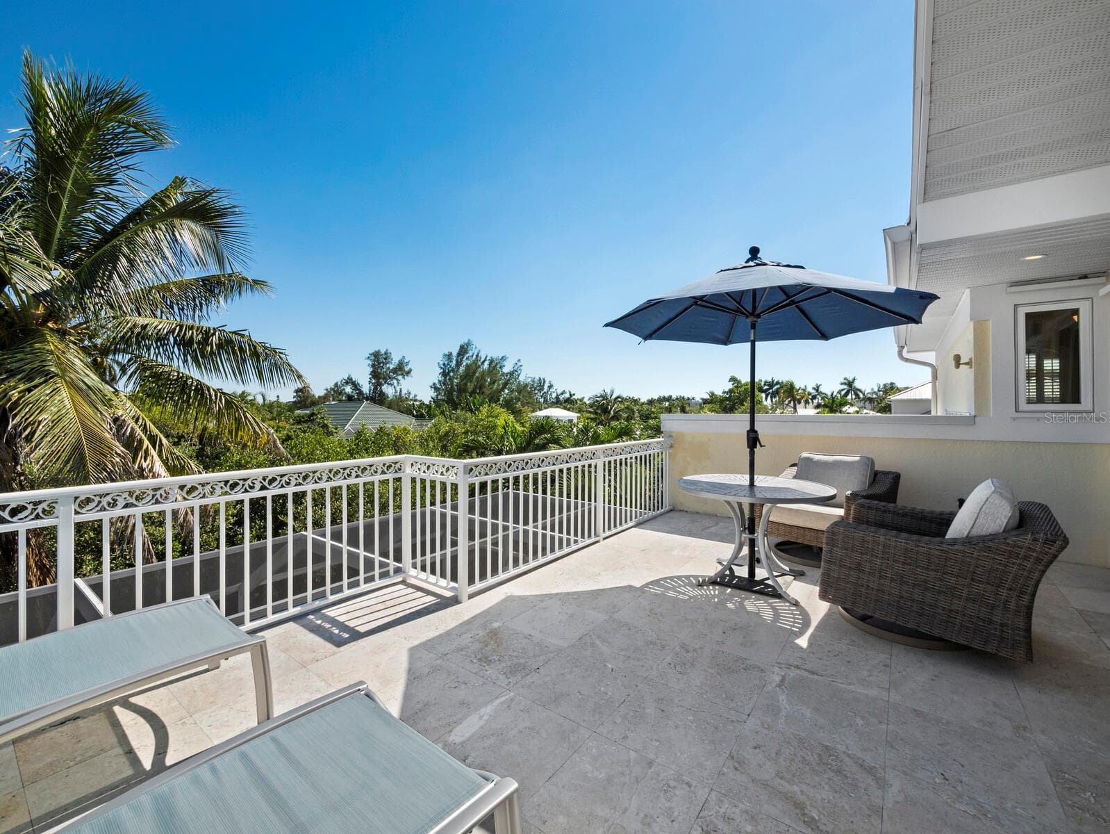 Single Family Residence at 550 NORTON ST, LONGBOAT KEY, photo 24 of 57