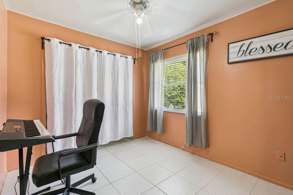 Bedroom 3 - 8509 LYONIA DR, ORLANDO