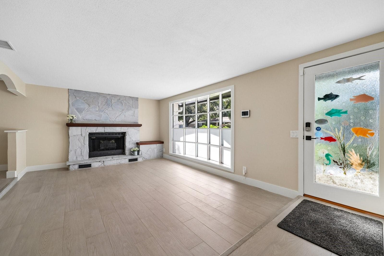 Single Family Residence at 7321 CANAL BLVD, TAMPA, photo 5 of 44