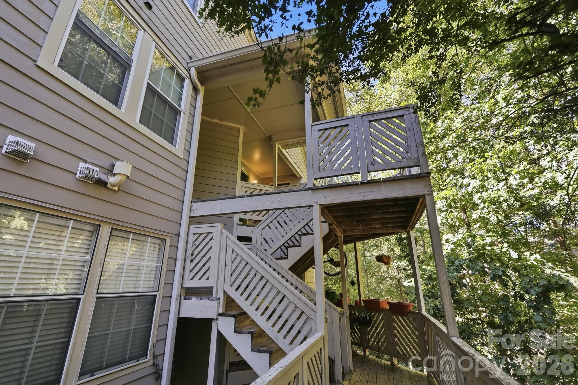 Condominium at 6140 Gray Gate Lane, Charlotte, photo 9 of 49