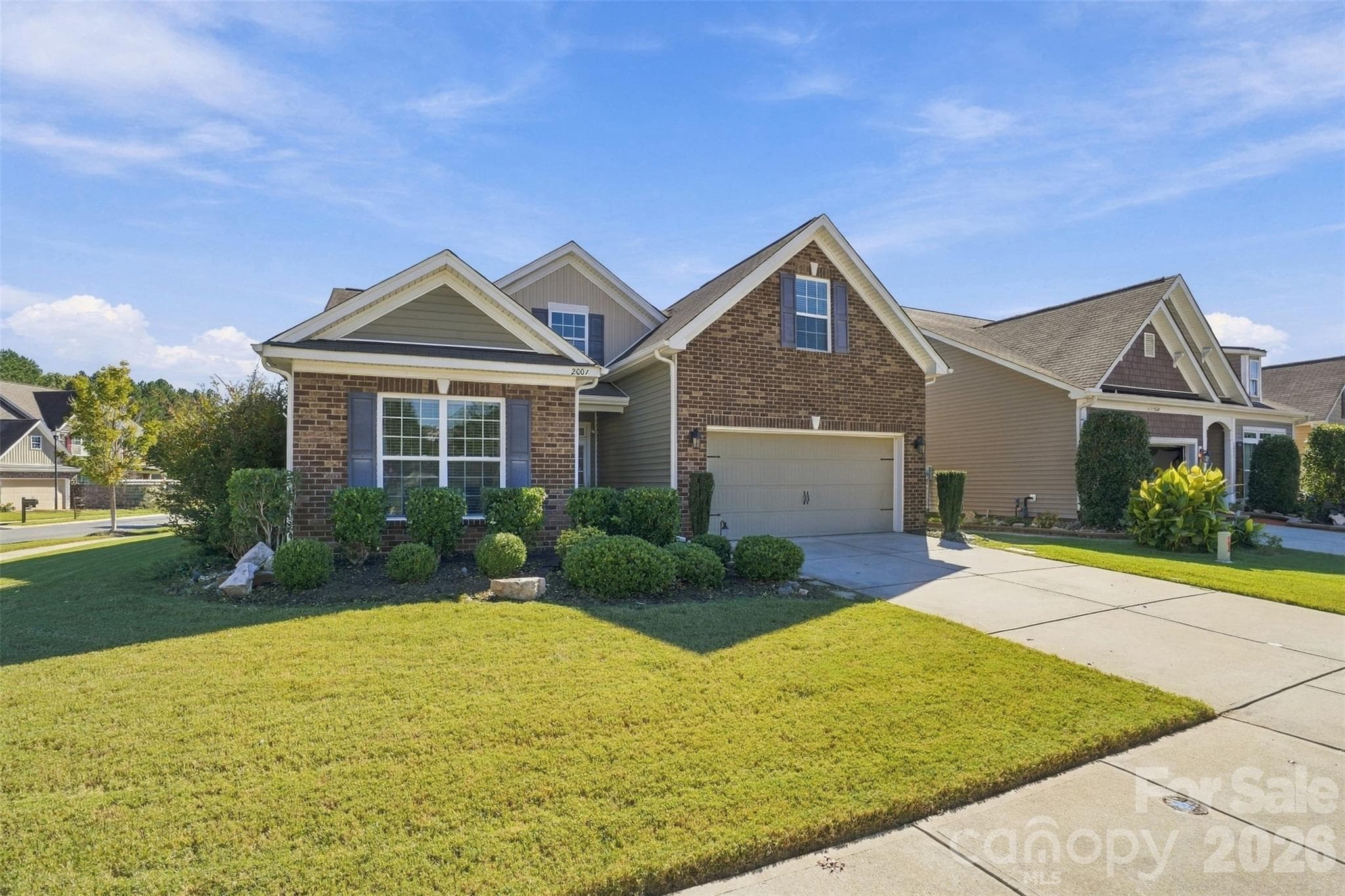 Single Family Residence at 2001 Blackberry Lane, Lancaster, photo 3 of 37