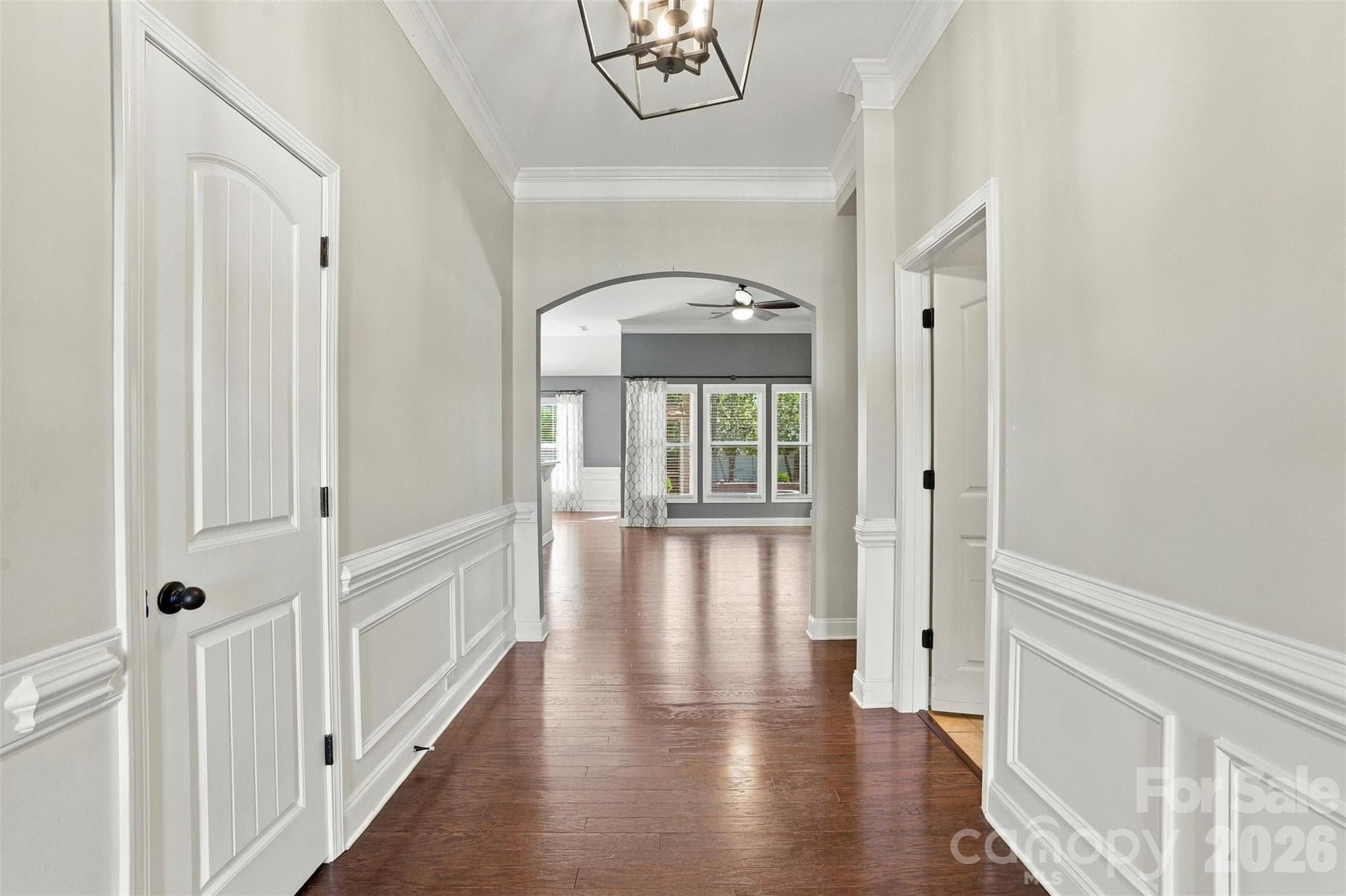 Entryway - 2001 Blackberry Lane, Lancaster