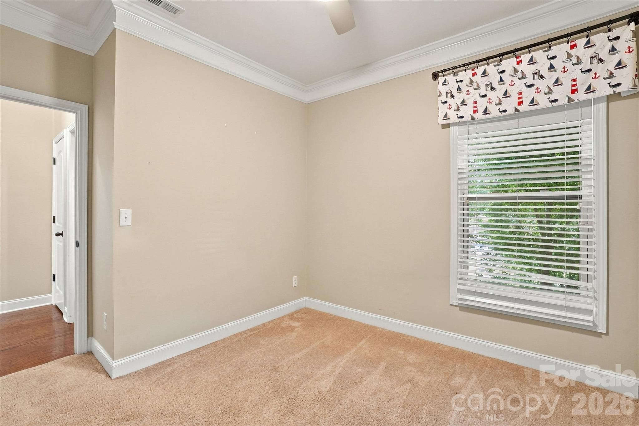 Single Family Residence at 2001 Blackberry Lane, Lancaster, photo 23 of 37