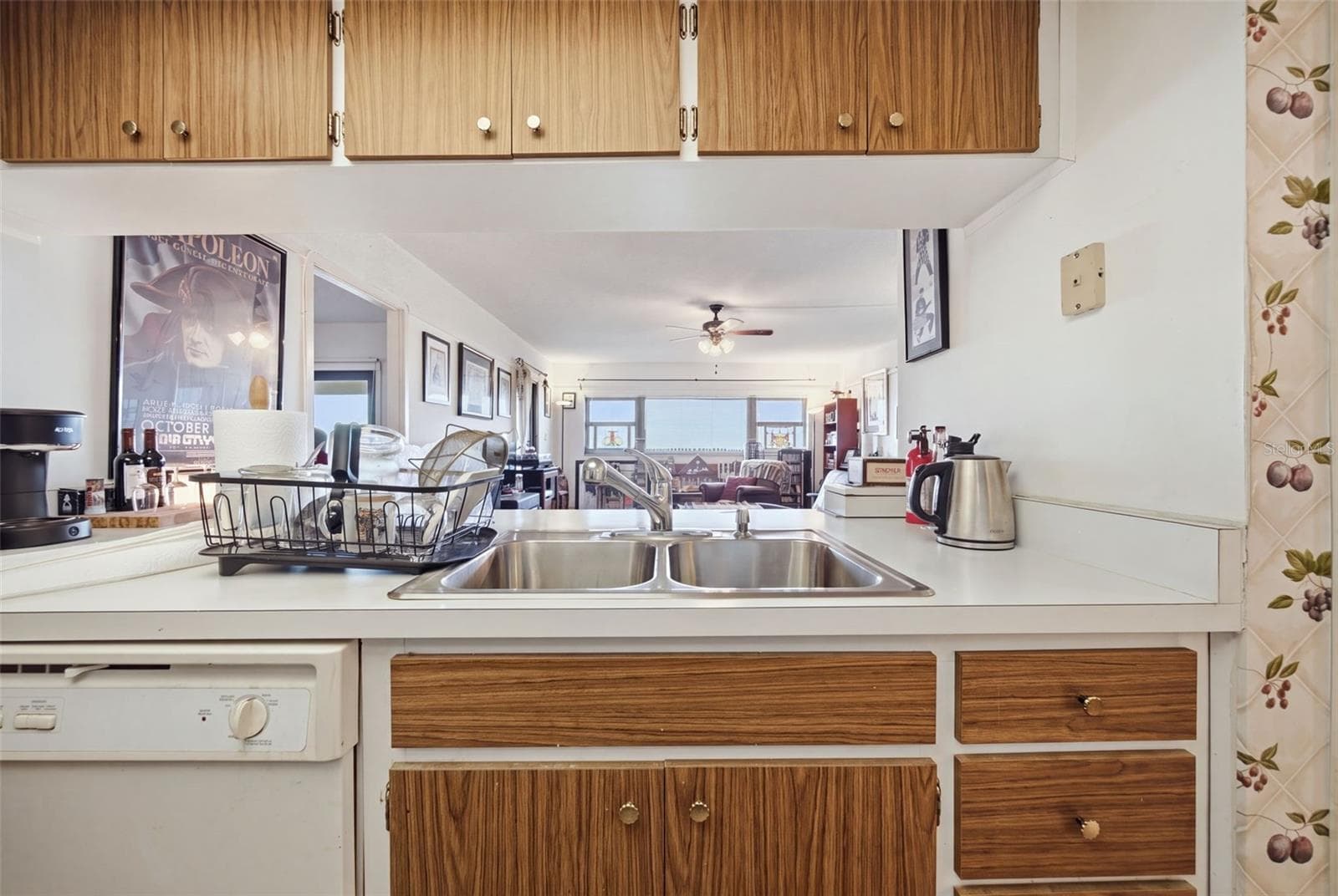 Condominium at 4141 BAYSHORE BLVD #905, TAMPA, photo 9 of 45