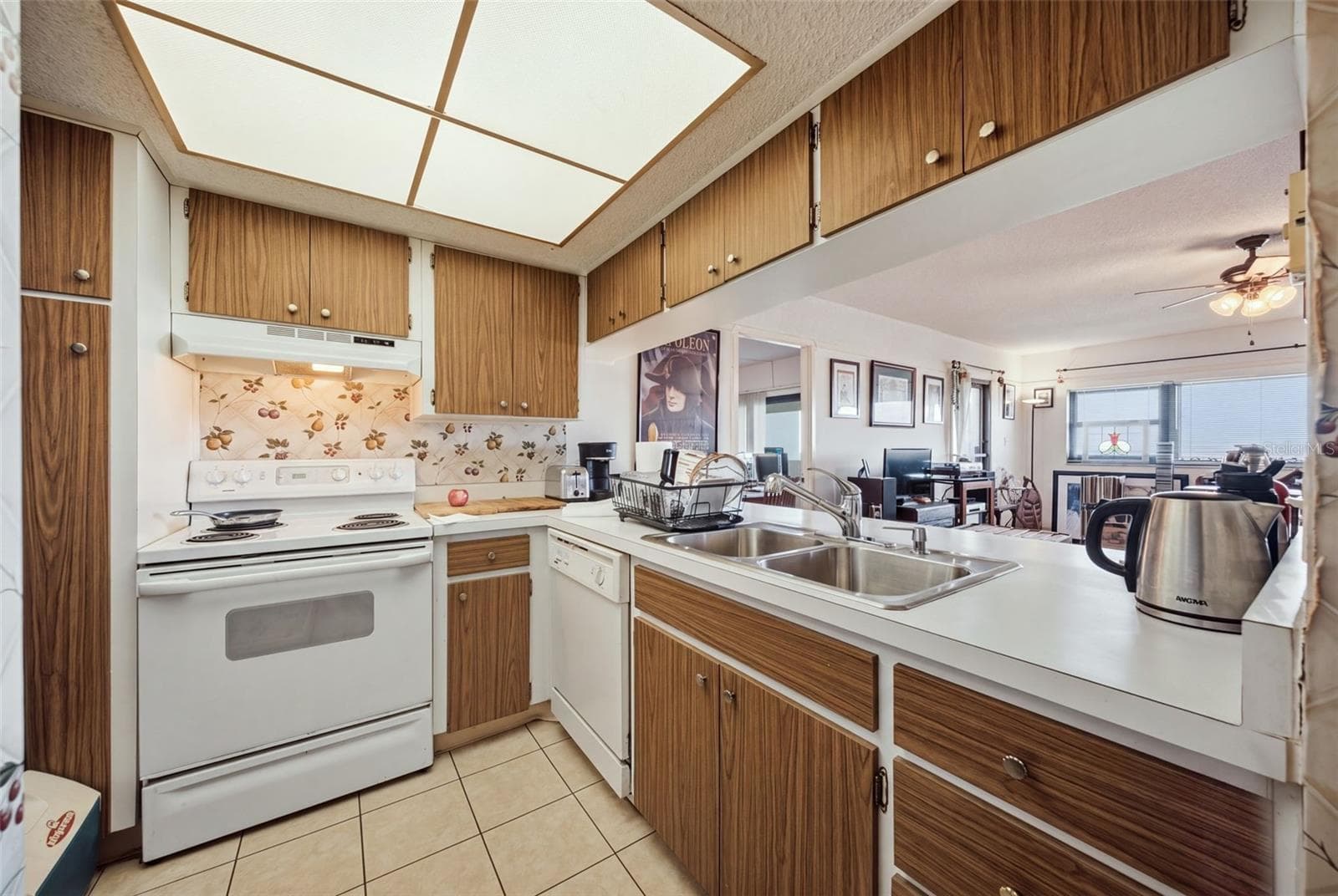 Condominium at 4141 BAYSHORE BLVD #905, TAMPA, photo 10 of 45