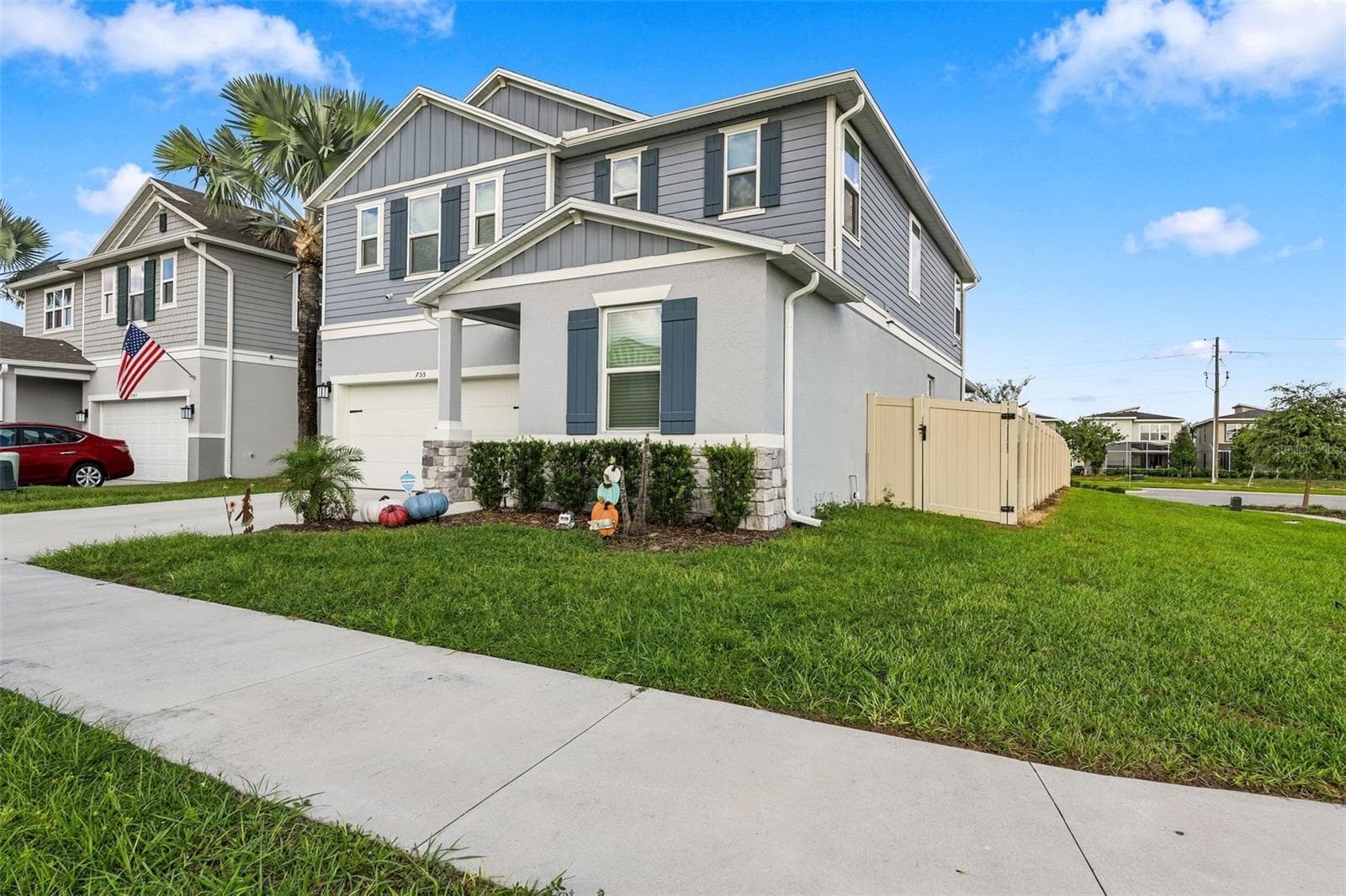 755 OVERPOOL AVE