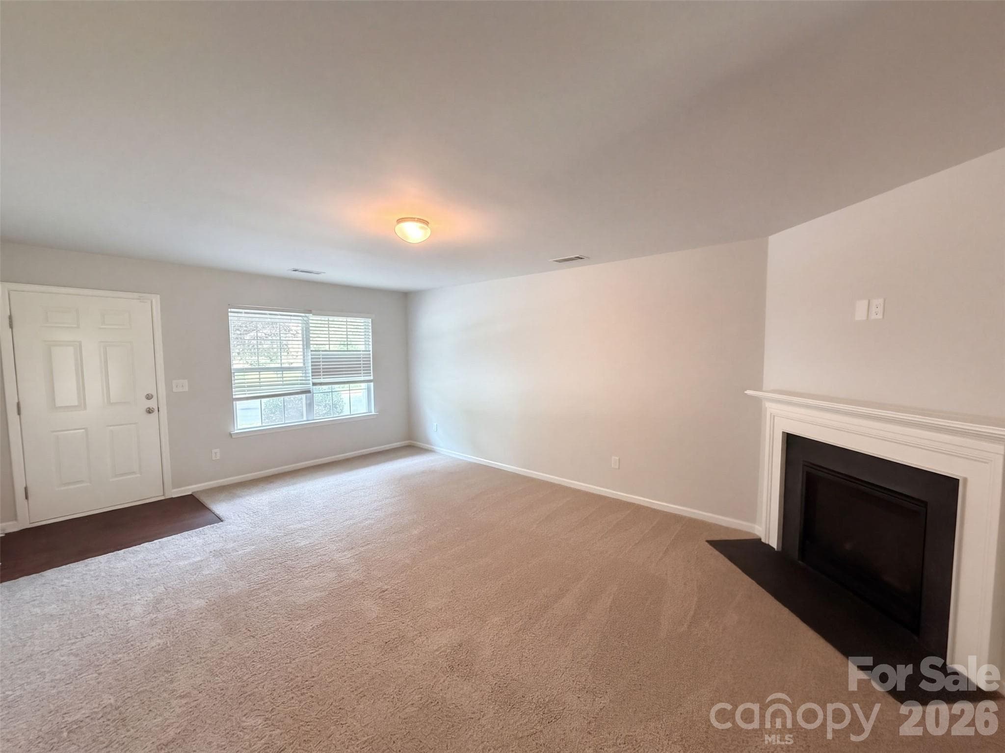 Single Family Residence at 900 Etta Place, Gastonia, photo 6 of 30