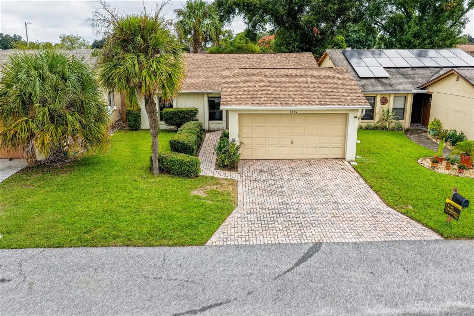 Single Family Residence at 3947 CYPRESS LNDG W, WINTER HAVEN, photo 3 of 23