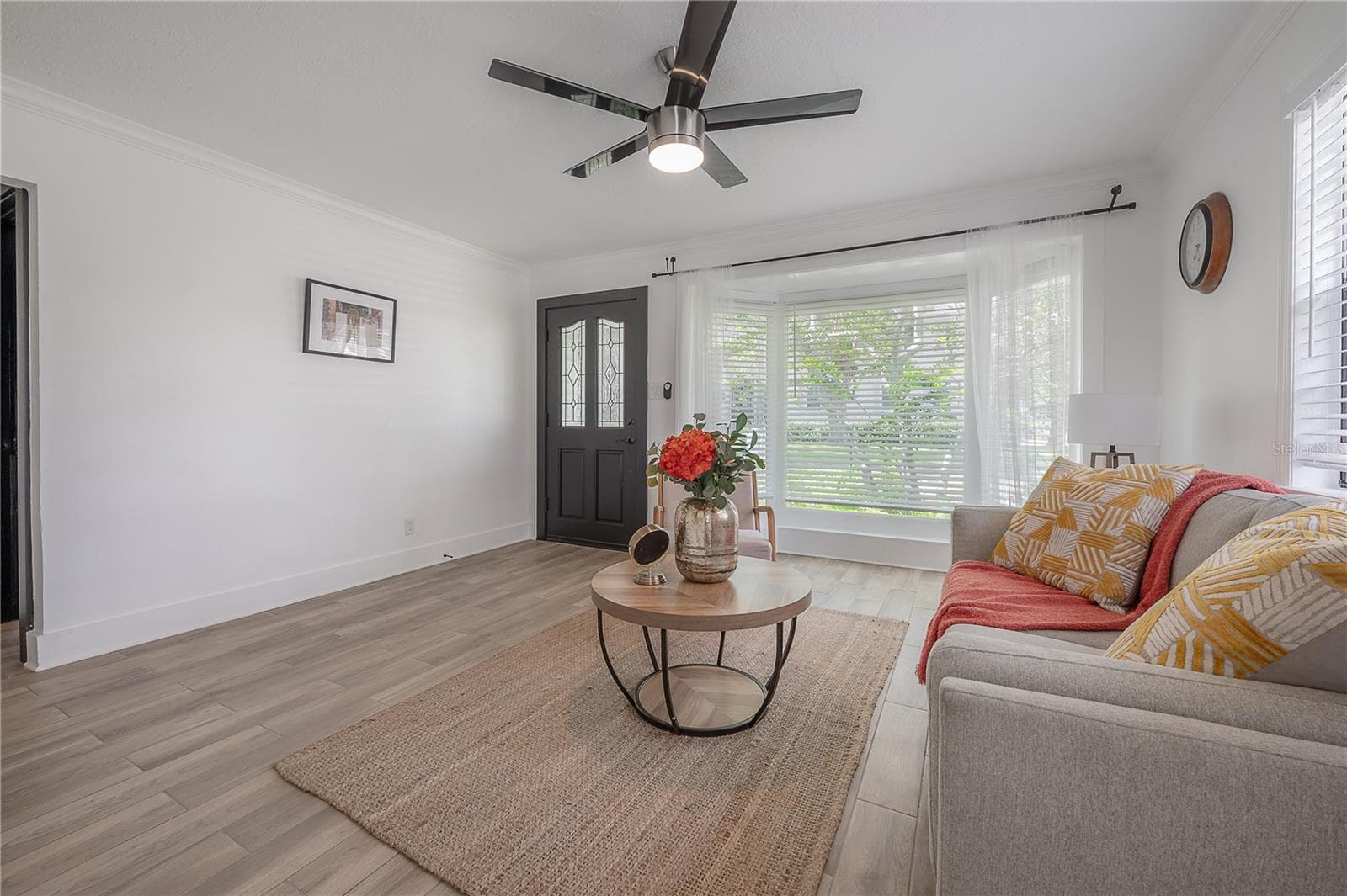 Single Family Residence at 2118 S VENUS ST, TAMPA, photo 3 of 24