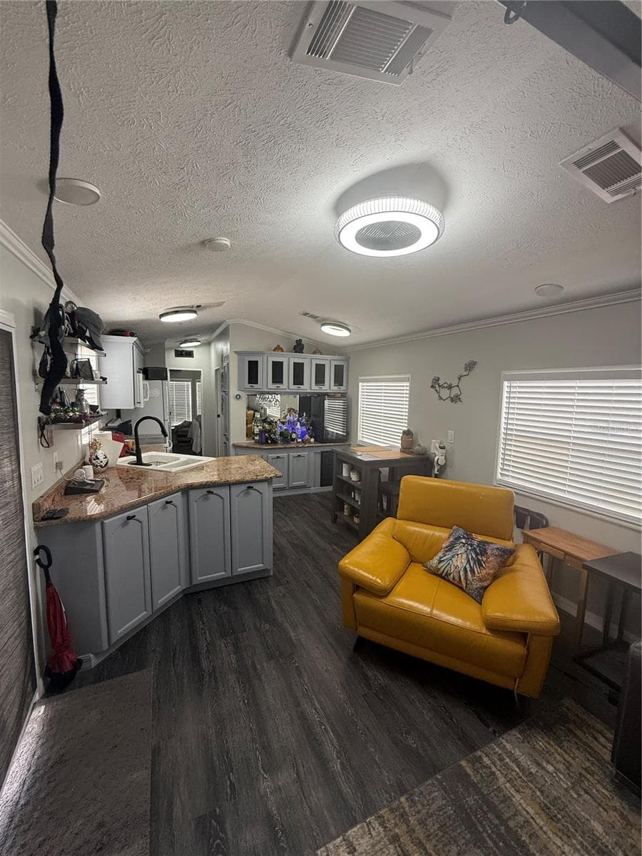 Manufactured Home at 6624 BONITA VISTA CT, LAND O LAKES, photo 9 of 11