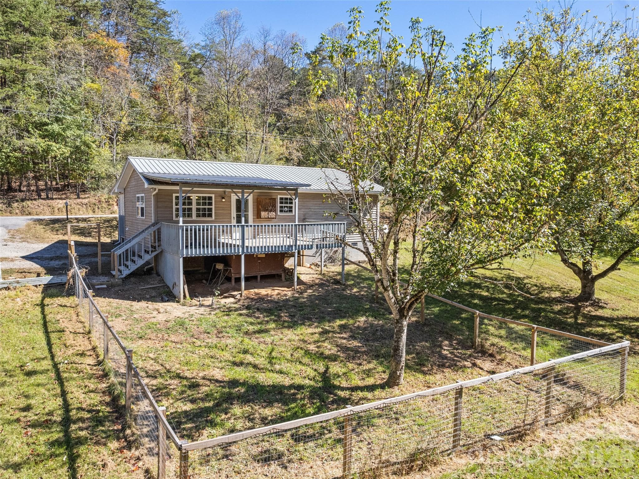 Single Family Residence at 323 Joe Moody Road, Warne, photo 2 of 30
