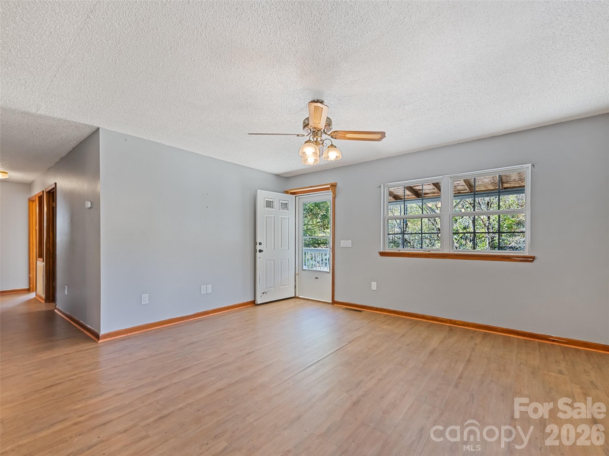 Single Family Residence at 323 Joe Moody Road, Warne, photo 6 of 30