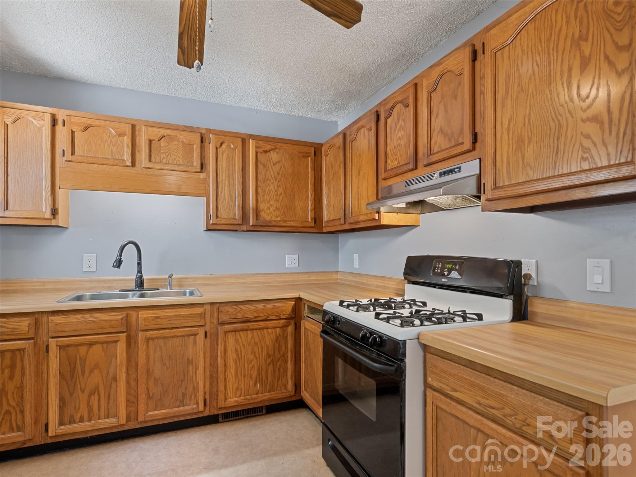 Single Family Residence at 323 Joe Moody Road, Warne, photo 9 of 30