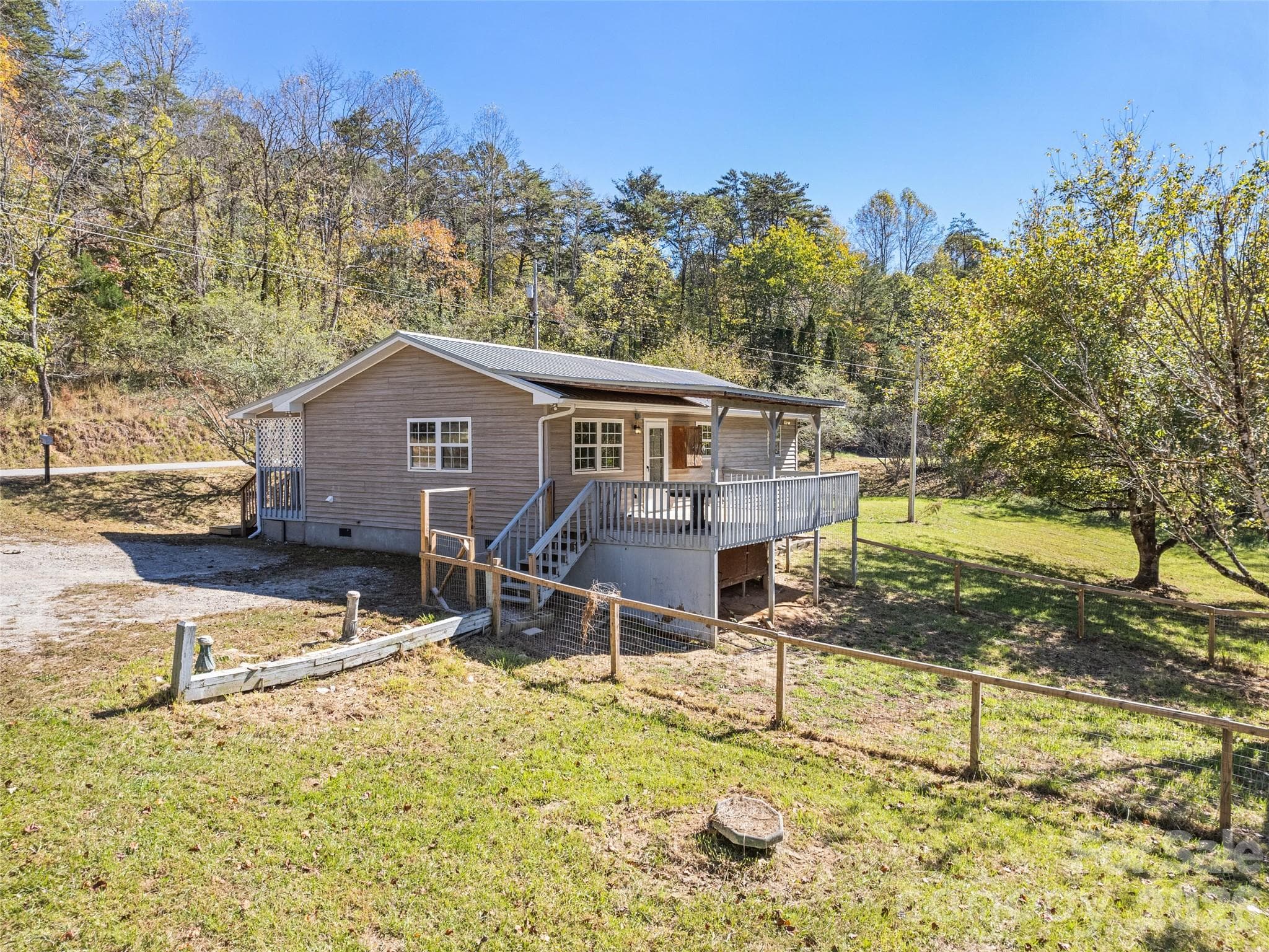 Single Family Residence at 323 Joe Moody Road, Warne, photo 23 of 30