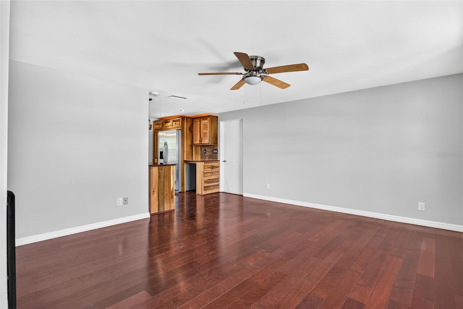 Single Family Residence at 408 13TH ST SW, RUSKIN, photo 11 of 65
