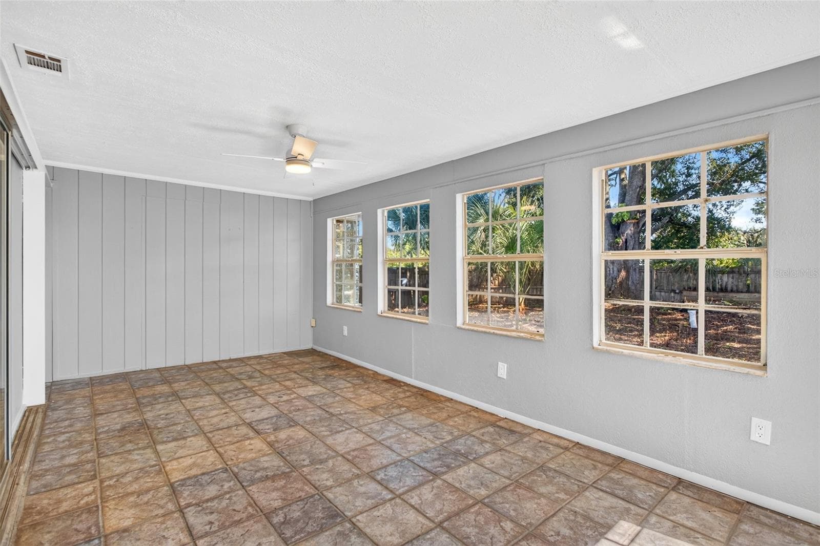 Single Family Residence at 408 13TH ST SW, RUSKIN, photo 35 of 65