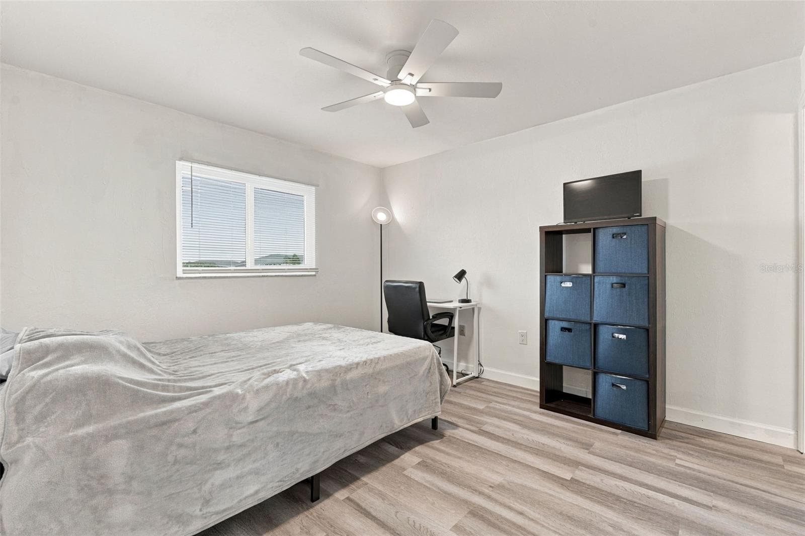 Generously Sized Primary Bedroom - 12538 SW KINGSWAY CIR #1008, LAKE SUZY