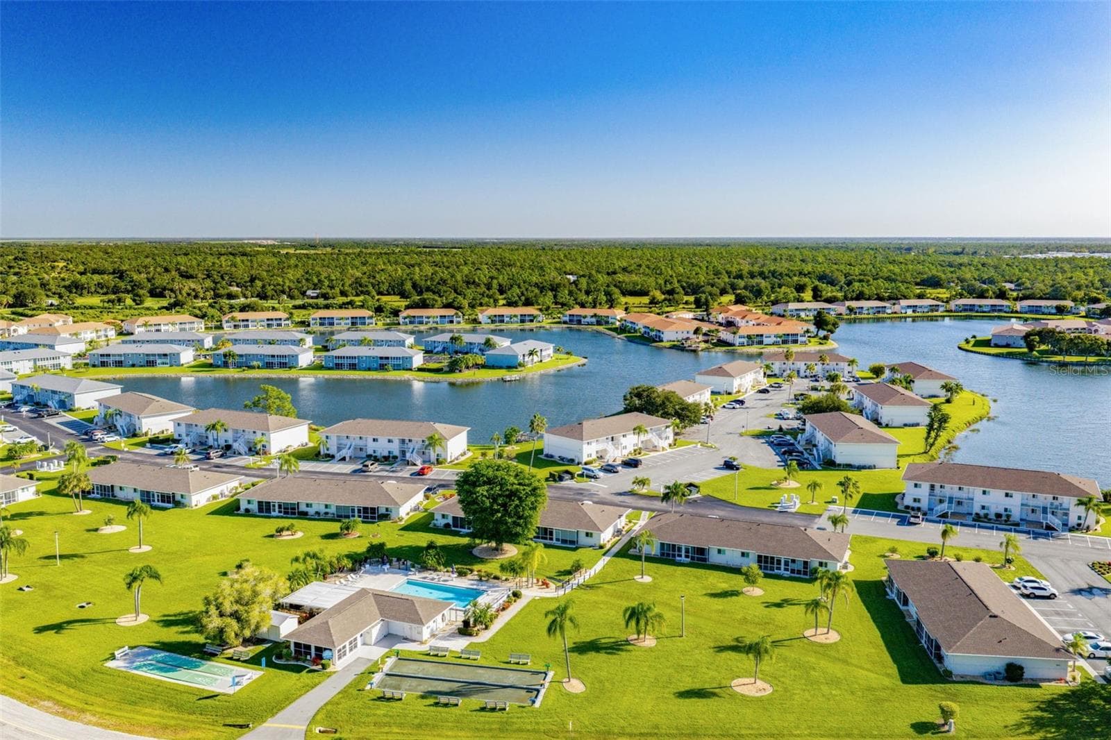 Breathtaking Aerial View - 12538 SW KINGSWAY CIR #1008, LAKE SUZY