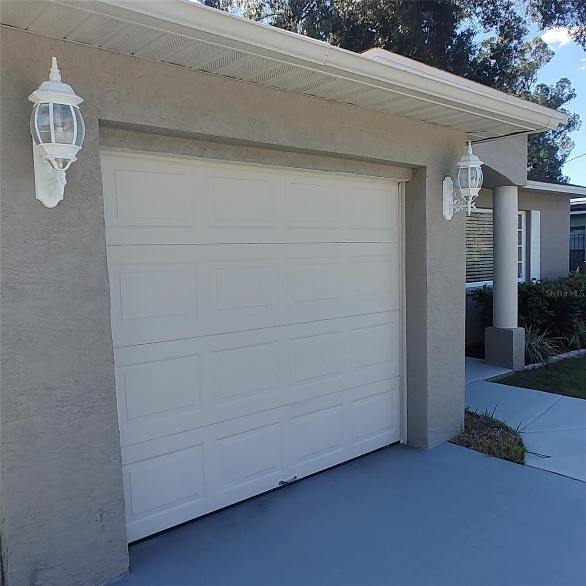 Single Family Residence at 3103 E 25TH AVE, TAMPA, photo 8 of 88