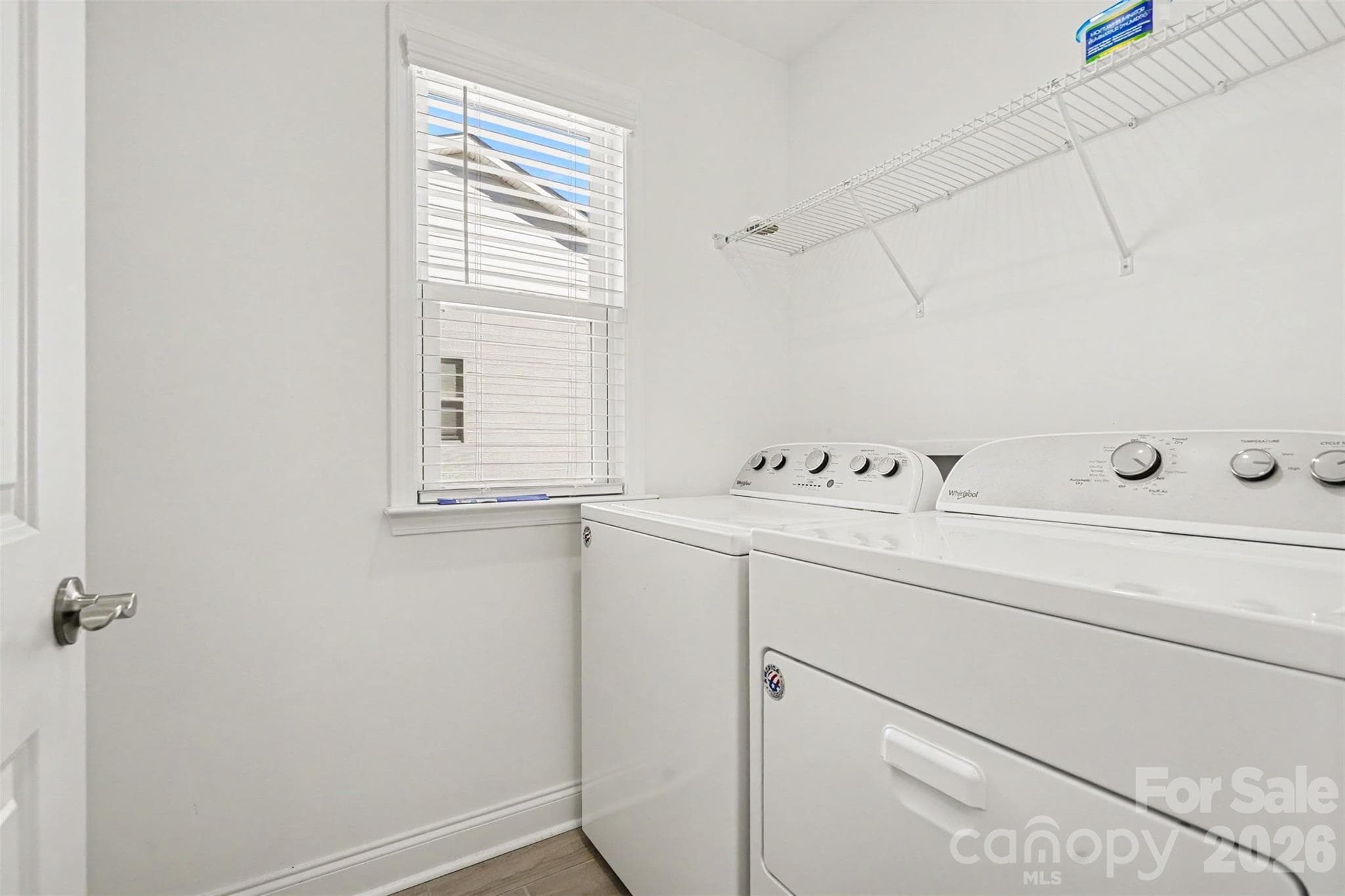 Single Family Residence at 19221 Yellow Birch Drive, Charlotte, photo 23 of 28