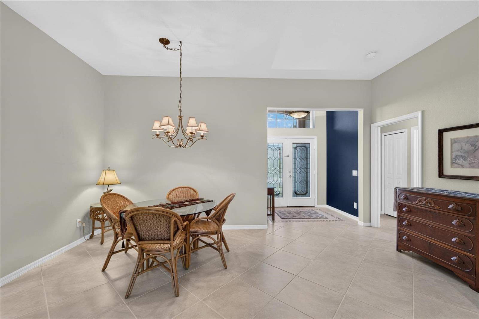 Single Family Residence at 174 BRAEMAR AVE, VENICE, photo 12 of 99