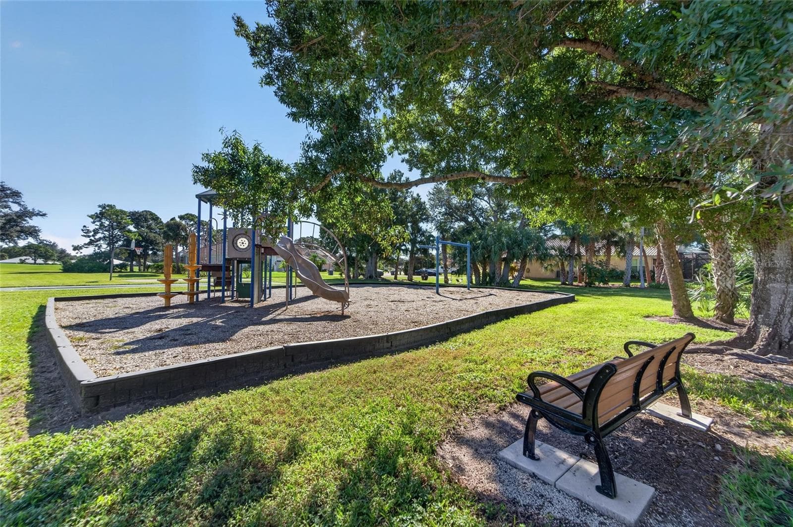 Single Family Residence at 174 BRAEMAR AVE, VENICE, photo 53 of 99