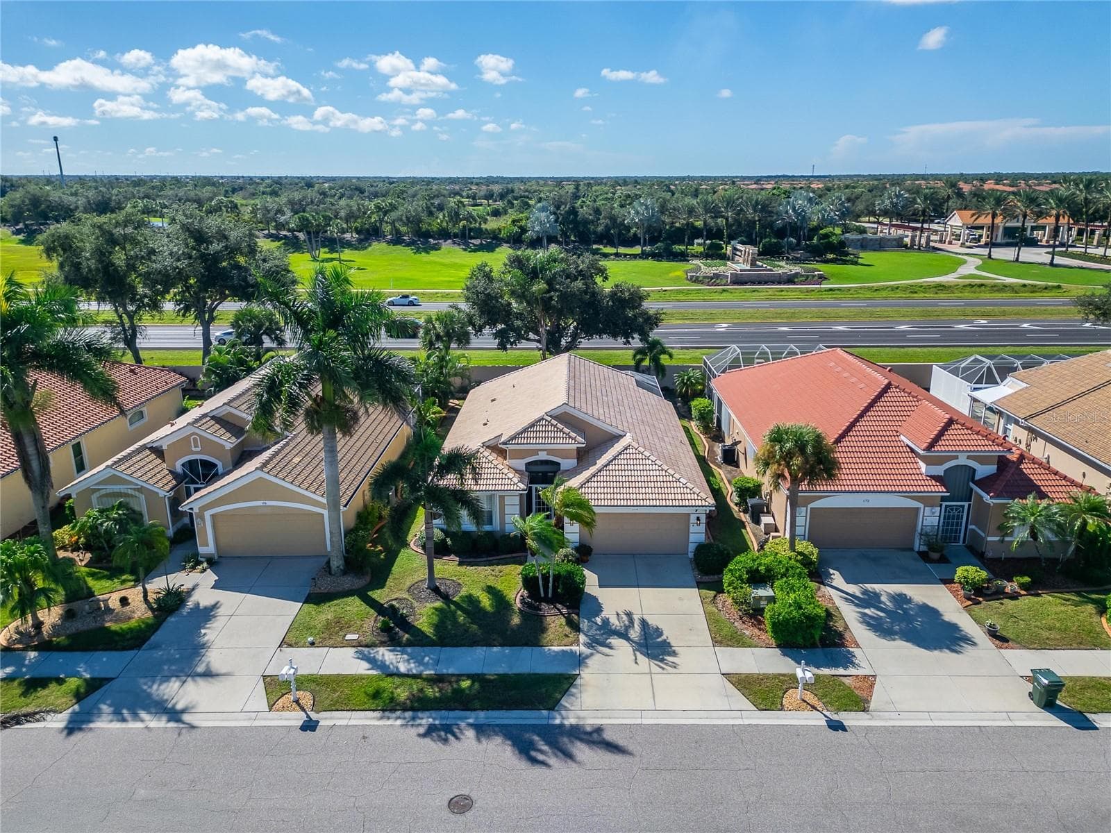 Single Family Residence at 174 BRAEMAR AVE, VENICE, photo 62 of 99