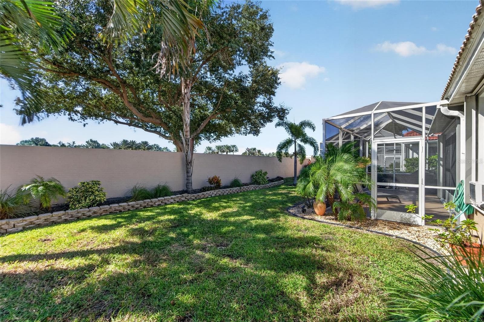 Single Family Residence at 174 BRAEMAR AVE, VENICE, photo 95 of 99