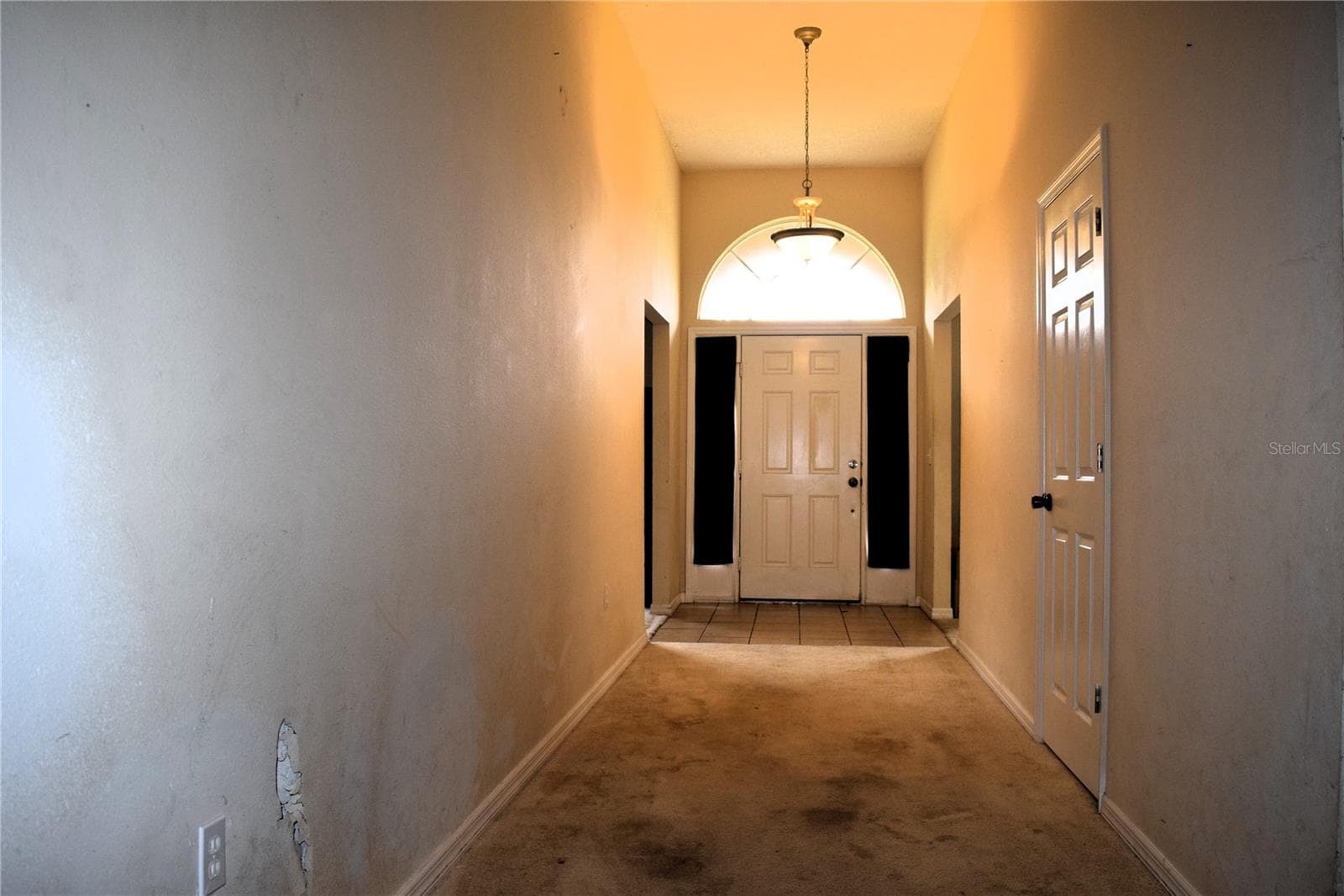 Foyer - 1410 LODGE TER, DELTONA