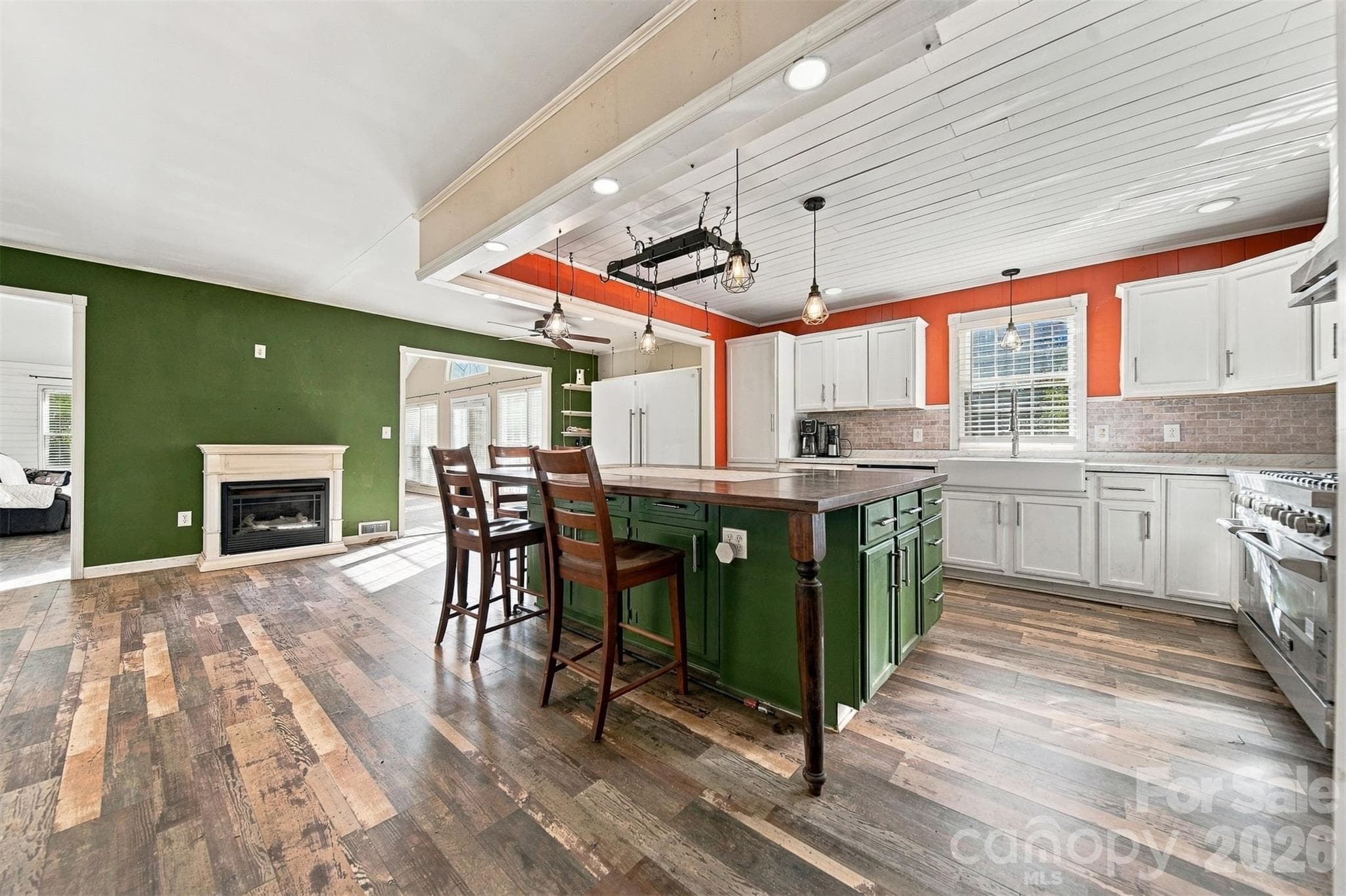 Single Family Residence at 183 Falls Avenue, Granite Falls, photo 6 of 34