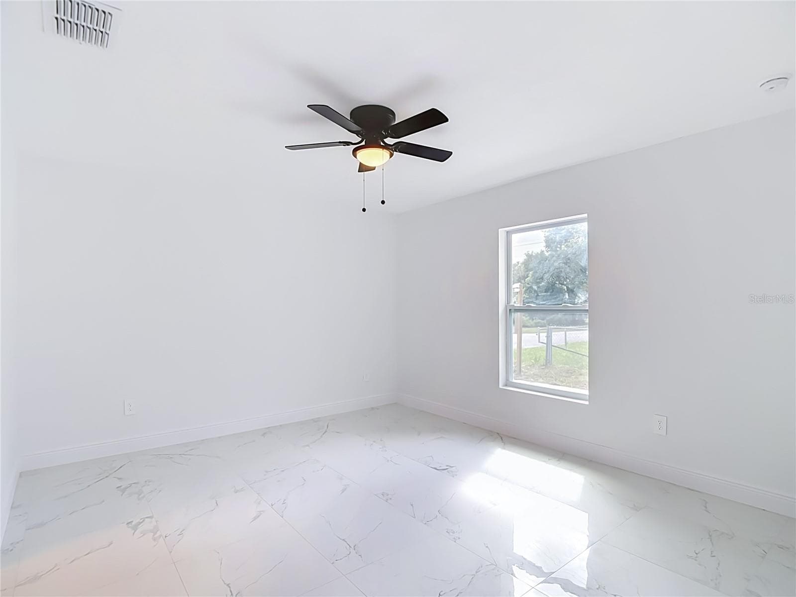 Single Family Residence at 8410 N LAMAR ST, TAMPA, photo 21 of 48