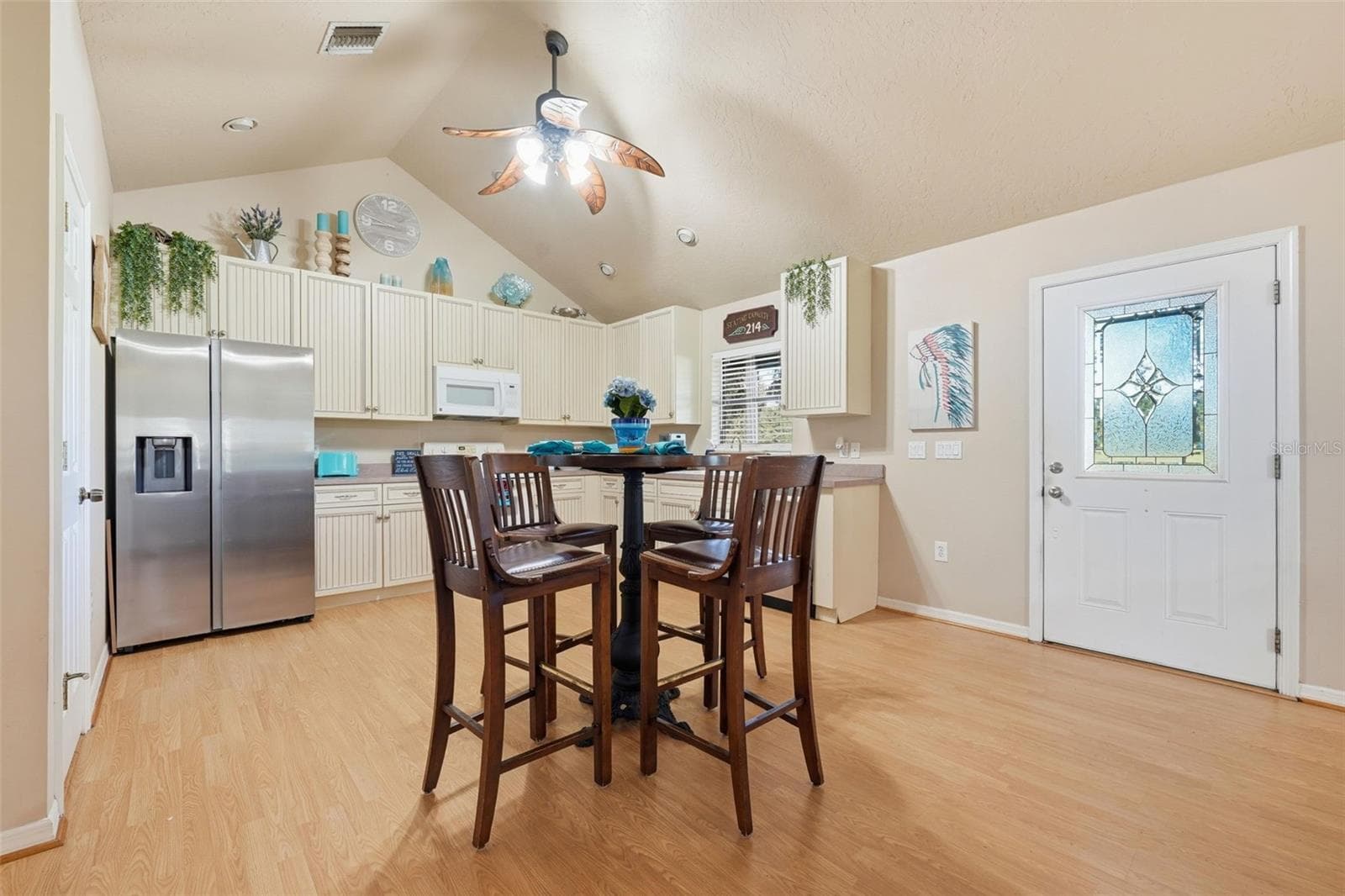 Ranch house kitchen - 15211 VINOLA PL, MONTVERDE