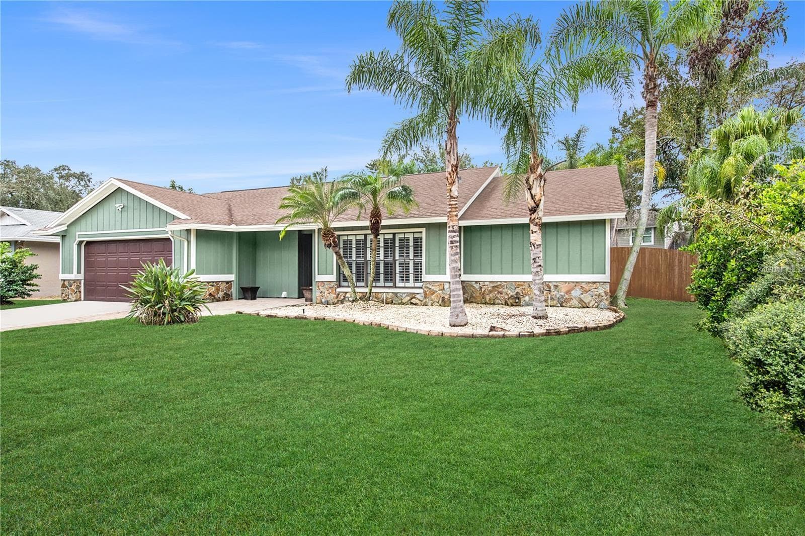 Single Family Residence at 16222 E COURSE DR, TAMPA, photo 5 of 38